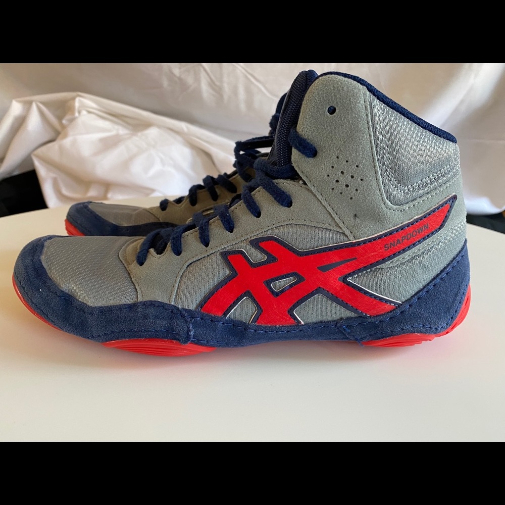 ASICS Wrestling Shoes